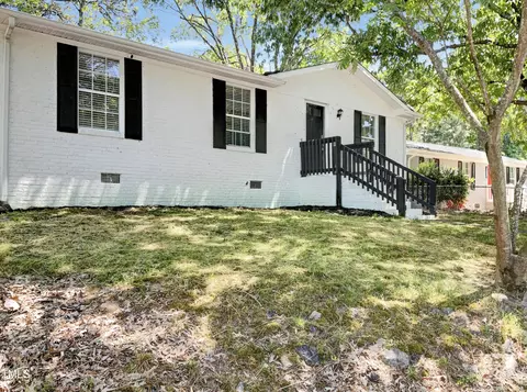 2534 Glenbrook Dr, Durham, NC 27704