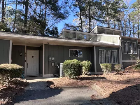708 Godwin Ct, Raleigh, NC 27606