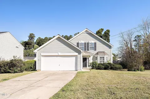 102 Downing Glen Drive Dr, Morrisville, NC 27560