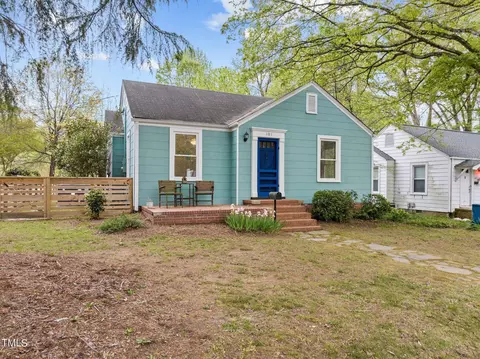 101 W Edgewood Dr, Durham, NC 27704 photo 3