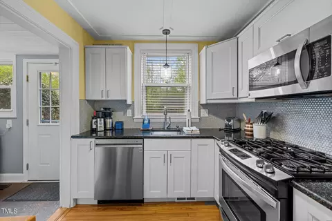 101 W Edgewood Dr, Durham, NC 27704 photo 12
