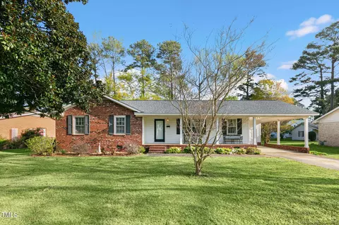 421 Pecan Dr, Selma, NC 27576