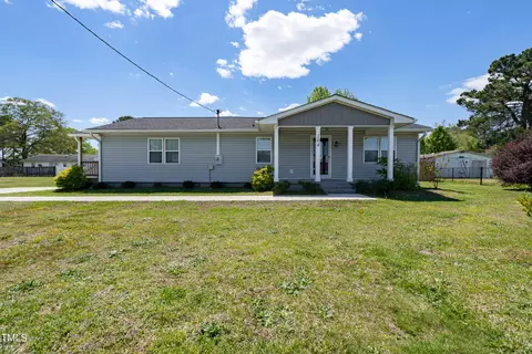 104 Smith St, Princeton, NC 27569