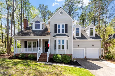 1901 Medinah Ct, Raleigh, NC 27604