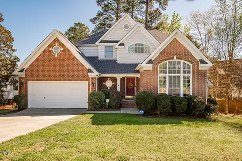 100 River Birch Ln, Chapel Hill, NC 27514