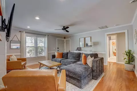 205 Old Fox Trl, Durham, NC 27713 photo 2