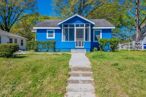 207 Raynor St, Durham, NC 27703