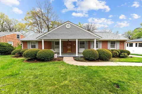 2611 Fairway Dr, Greensboro, NC 27408