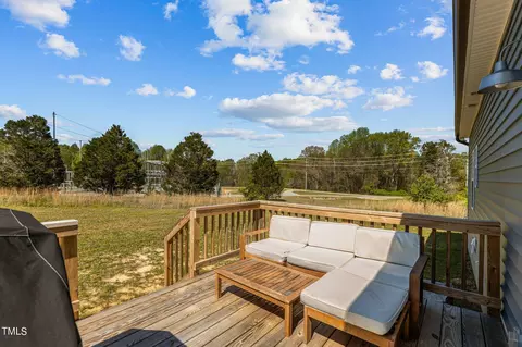 Exterior - 1102 Landmark Rd, Willow Spring, NC 27592 photo 5 of 7