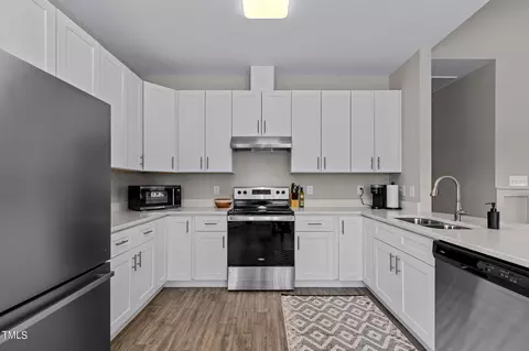 Kitchen - 1102 Landmark Rd, Willow Spring, NC 27592 photo 4 of 4