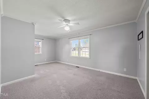 129 Red Robin Dr, Dunn, NC 28334 photo 14