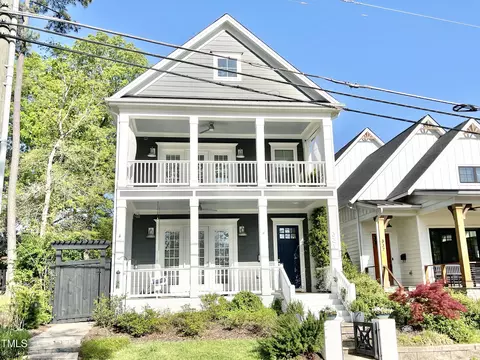 331 S Walker St, Cary, NC 27511