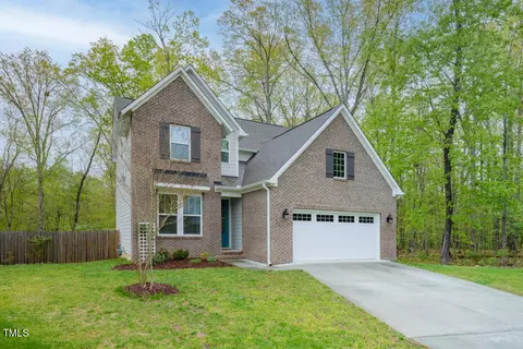 17 Persimmon Ct, Durham, NC 27712