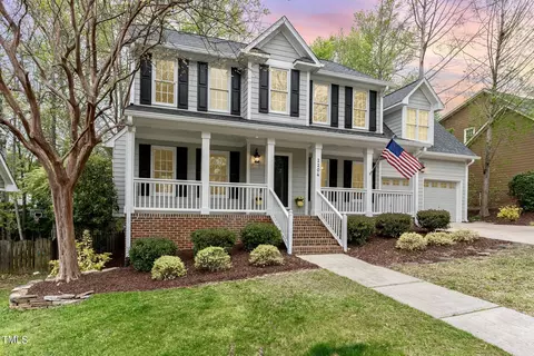 2204 Dunlin Ln, Raleigh, NC 27614