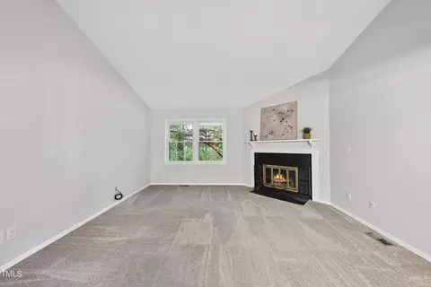 3152 Morningside Dr, Raleigh, NC 27607 photo 10