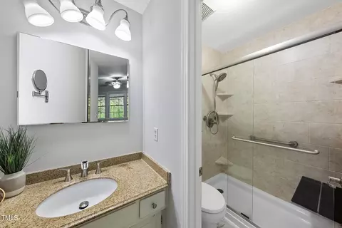 3152 Morningside Dr, Raleigh, NC 27607 photo 16