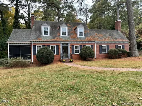 809 W 2nd Street St, Roanoke Rapids, NC 27870