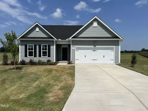 201 Sawyer Mill Dr, Dunn, NC 28334