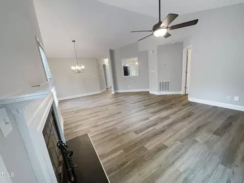 100 Boldleaf Ct, Cary, NC 27513 photo 11