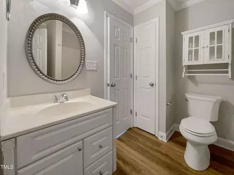 100 Boldleaf Ct, Cary, NC 27513 photo 6