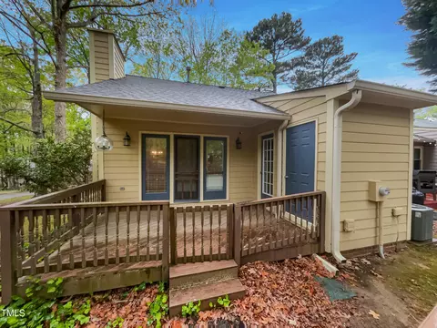 100 Boldleaf Ct, Cary, NC 27513 photo 18