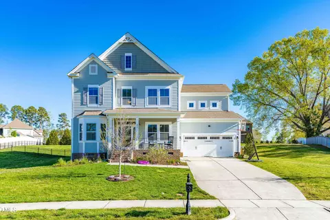 275 Pecan Harvest Dr, Garner, NC 27529