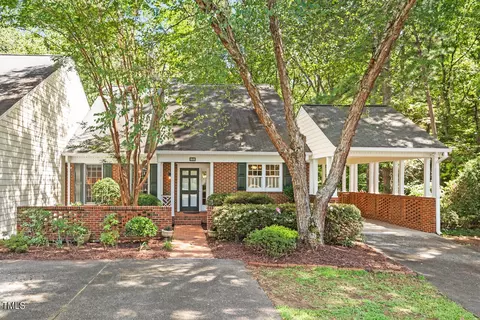 212 Selkirk Pl, Durham, NC 27707