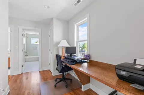 312 E Lee St, Raleigh, NC 27601 photo 37