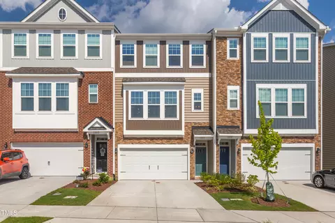 1107 Falling Rock Pl, Durham, NC 27703