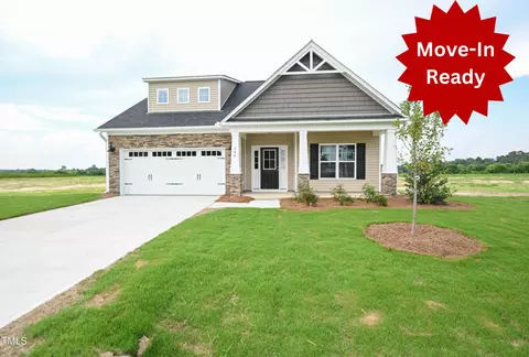 140 Tobacco Barn Dr, Angier, NC 27501