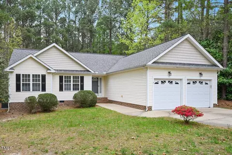 60 Medford Dr, Youngsville, NC 27596
