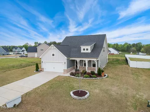 7208 Cabernet Franc Dr, Willow Spring, NC 27592 photo 3