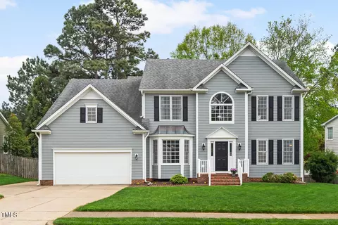 5209 Harrington Grove Dr, Raleigh, NC 27613
