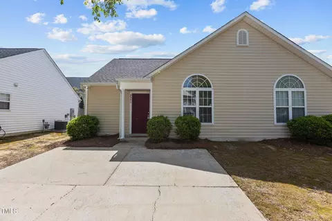 2371 Whistling Straits Way, Raleigh, NC 27604