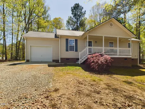 328 Little River Dr, Zebulon, NC 27597