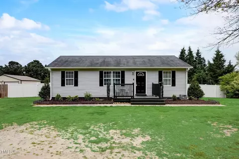 131 Old Halifax Rd, Louisburg, NC 27549