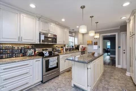 320 S 2nd St, Smithfield, NC 27577 photo 19