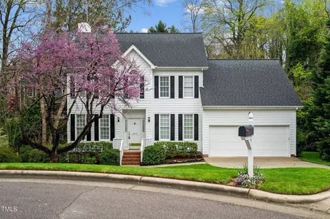 4512 Queenstown Ct, Raleigh, NC 27612