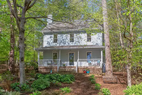 109 Creekview Cir, Carrboro, NC 27510