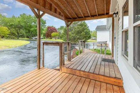 194 Circle G Ln, Willow Spring, NC 27592 photo 6