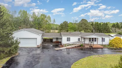 194 Circle G Ln, Willow Spring, NC 27592 photo 2