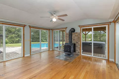 194 Circle G Ln, Willow Spring, NC 27592 photo 9