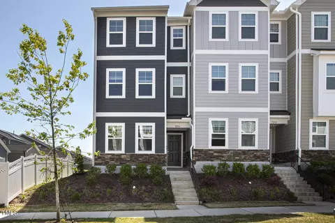 5254 Beardall St, Raleigh, NC 27616