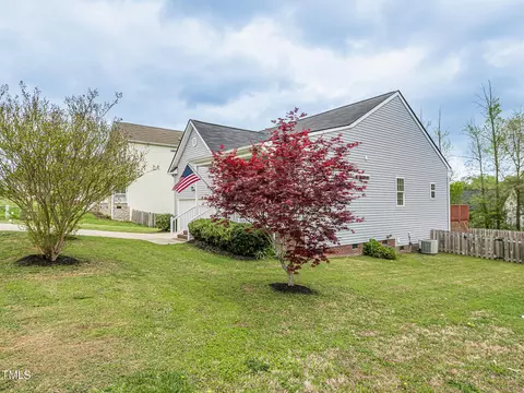 Exterior - 98 Dropseed Ln, Smithfield, NC 27577 photo 6 of 18