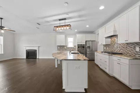 201 Patterson Ct, Cary, NC 27513 photo 19