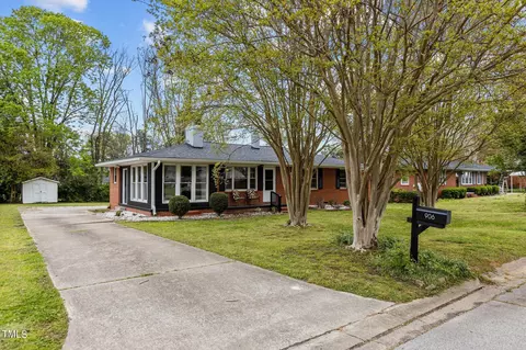 906 Forest Dr, Garner, NC 27529 photo 16