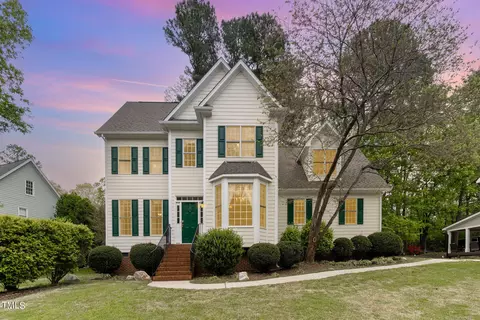 112 Torrey Pines Dr, Clayton, NC 27527