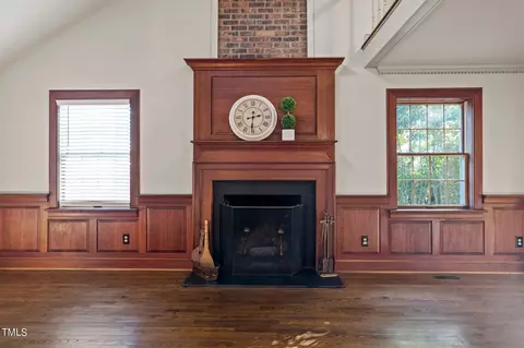 Living - 4 White Oak St, Elon, NC 27244 photo 1 of 2