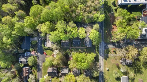 View/Area - 4 White Oak St, Elon, NC 27244 photo 2 of 7