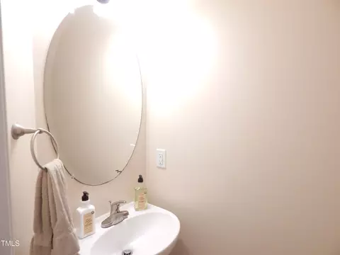 76 Grapevine Trl, Durham, NC 27707 photo 13